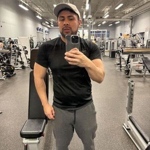 Meet your Posher, Victor